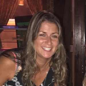 Meet your Posher, Theanda